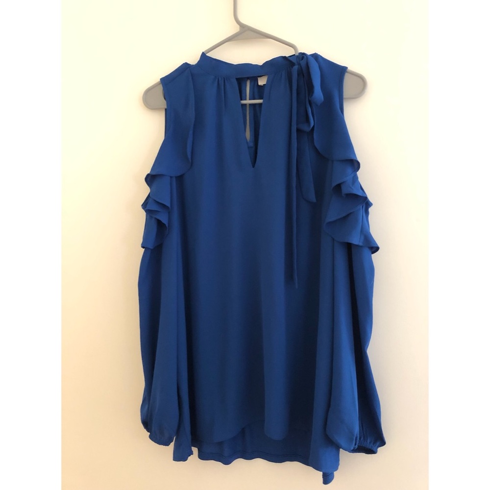 NWT - LOFT cold shoulder long sleeve top sz XL